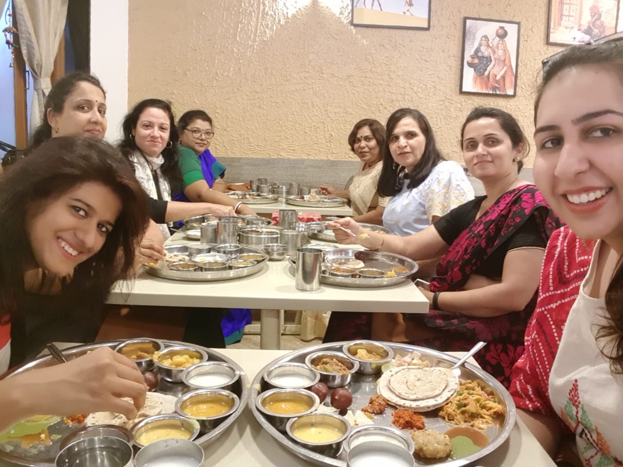 Alumni Association enjoying lunch at Sahare Dining Hall on 29-06-19