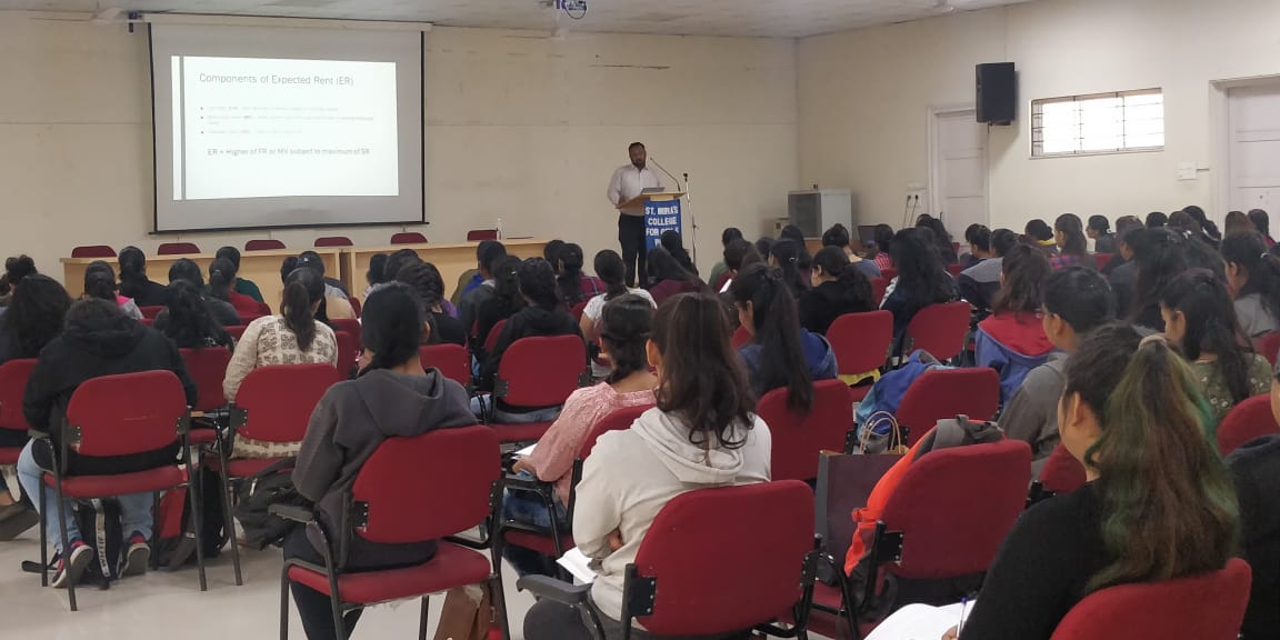 CA Dhiraj Dandgaval giving lecture on Case Laws of House Property