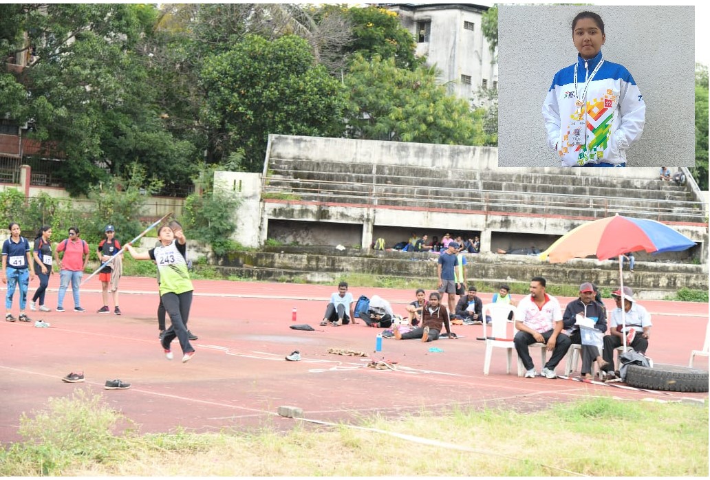 Senior College- POONAM DUBE Participated in Maharashtra State Athletics Competition and Inter Zonal Athletics Competition 