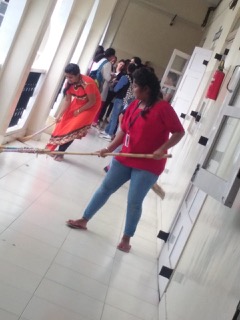 Swacchata Pakhwada Green Club members Cleaning their College