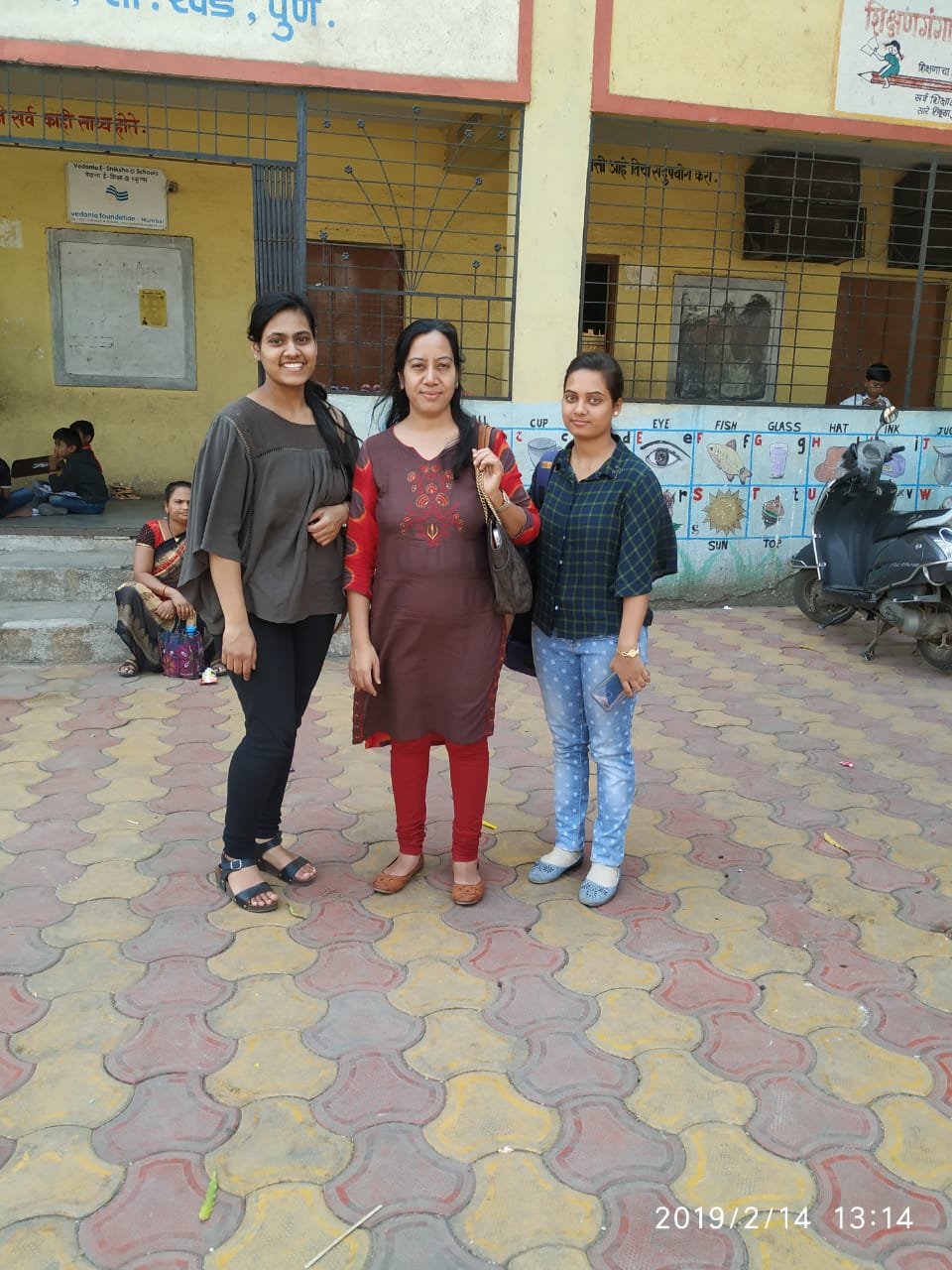 Volunteers at Chakan School with Dr. Geeta Bora